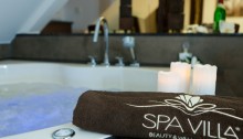 Whirlpool in der exklusiven Wellness-Suite im SPA VILLA – Beauty & Wellness Resort im Eichsfeld